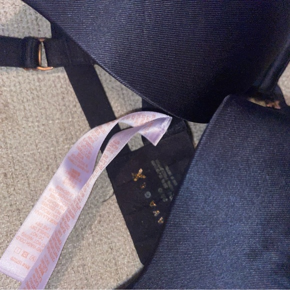 Beautiful gently bra - Picture 4 of 6